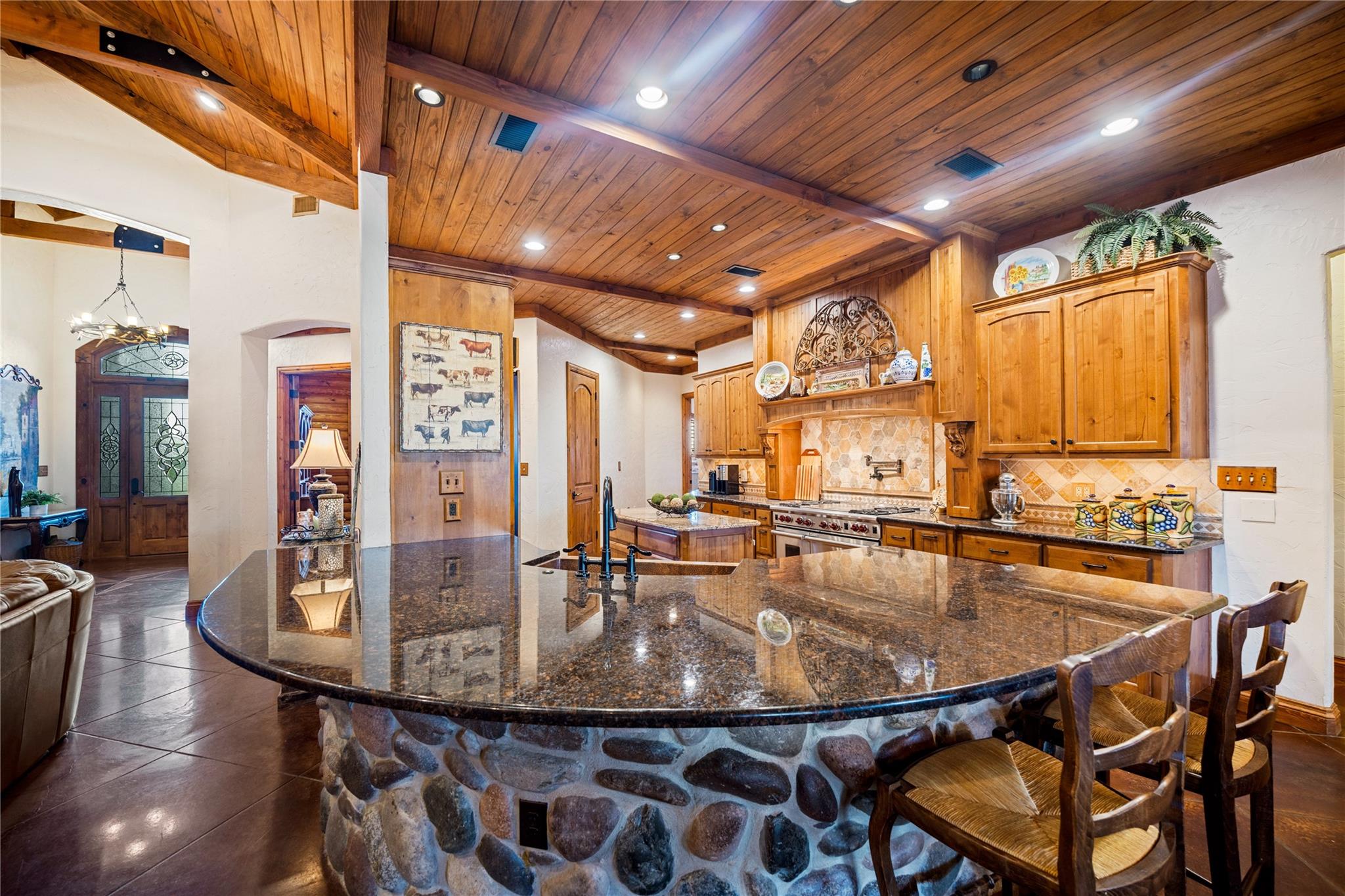 1400 County Road 320, Bertram, TX 78605