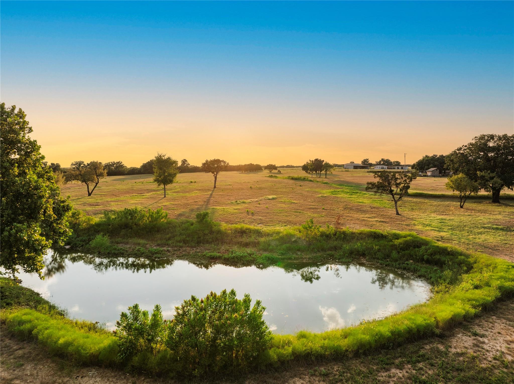 1400 County Road 320, Bertram, TX 78605