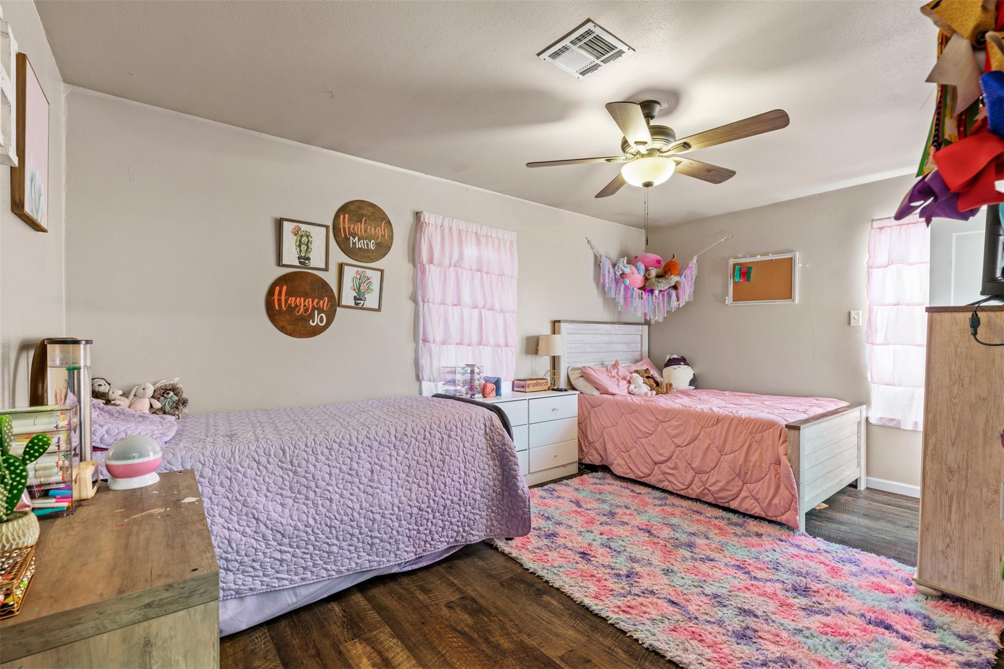 1611 Brazos Ave, Rockdale, TX 76567