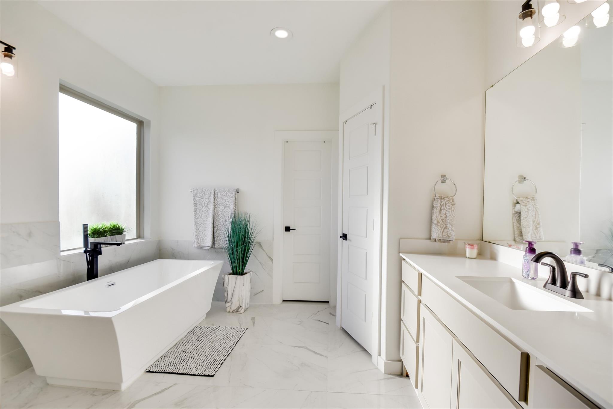 113 Cascia Cir, Liberty Hill, TX 78642