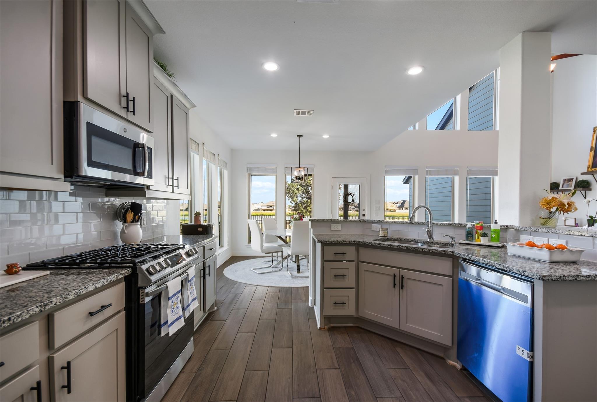 113 Cascia Cir, Liberty Hill, TX 78642