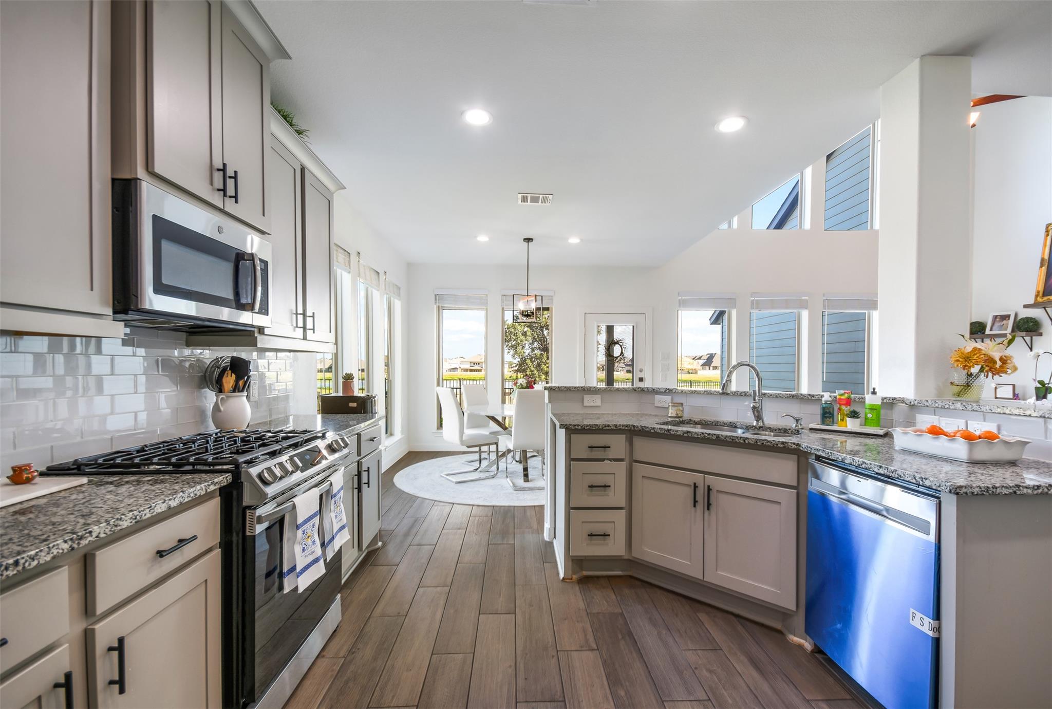 113 Cascia Cir, Liberty Hill, TX 78642