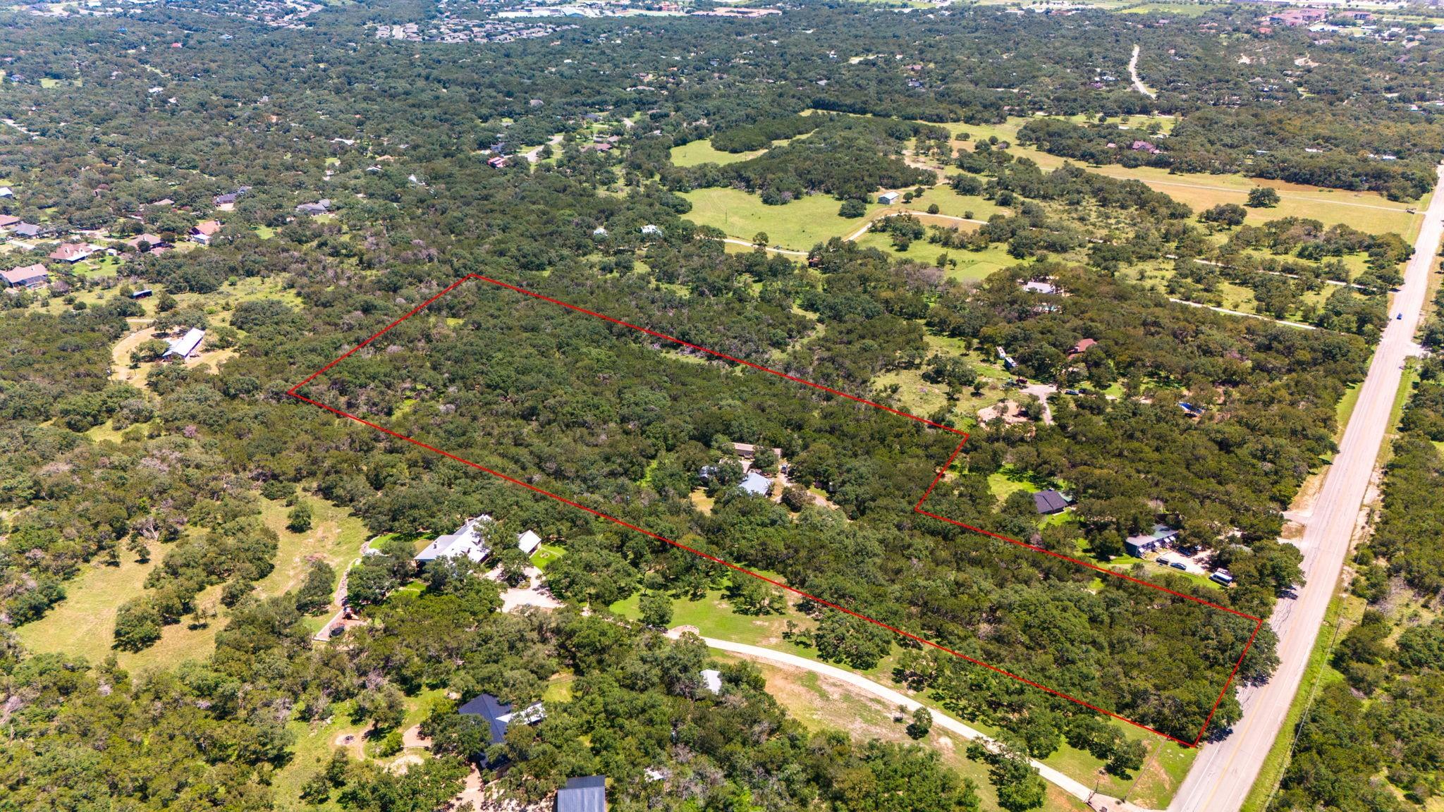 1114 W W McCarty Ln, San Marcos, TX 78666