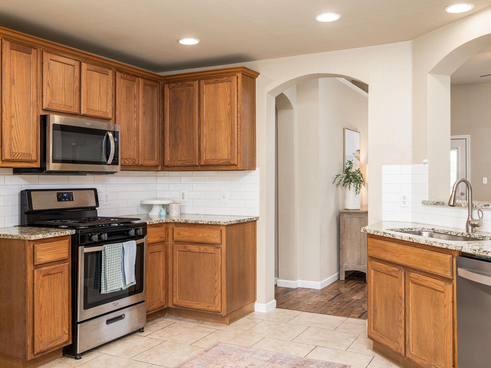 2316 Clover Ridge Dr, Cedar Park, TX 78613