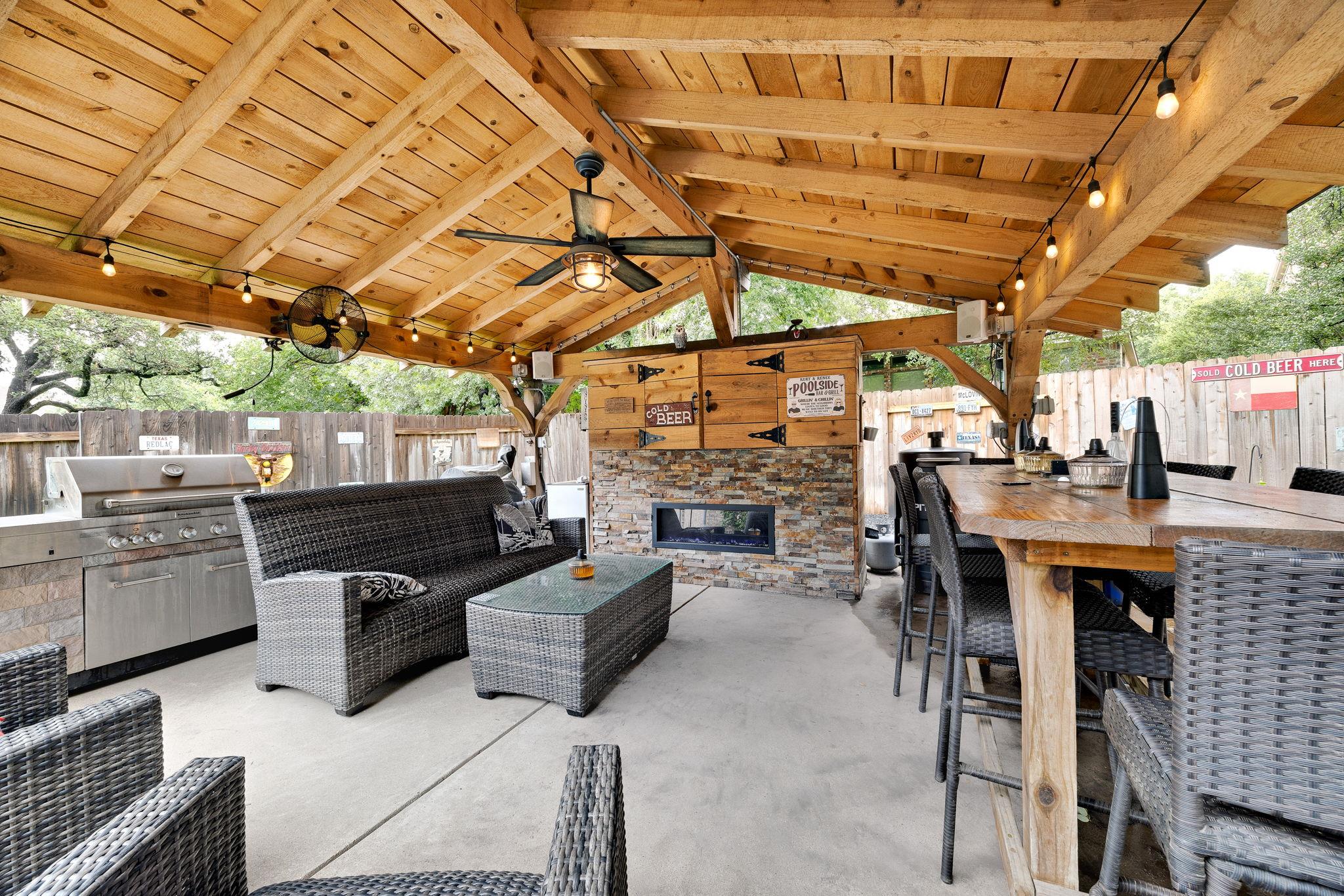 15413 Echo Hills Dr, Austin, TX 78717