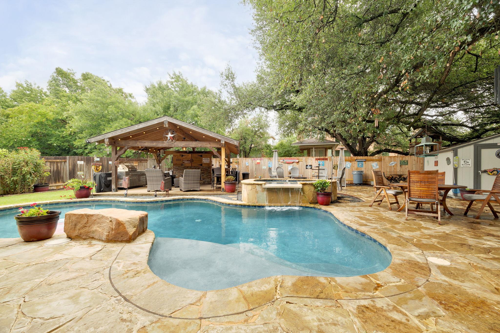 15413 Echo Hills Dr, Austin, TX 78717