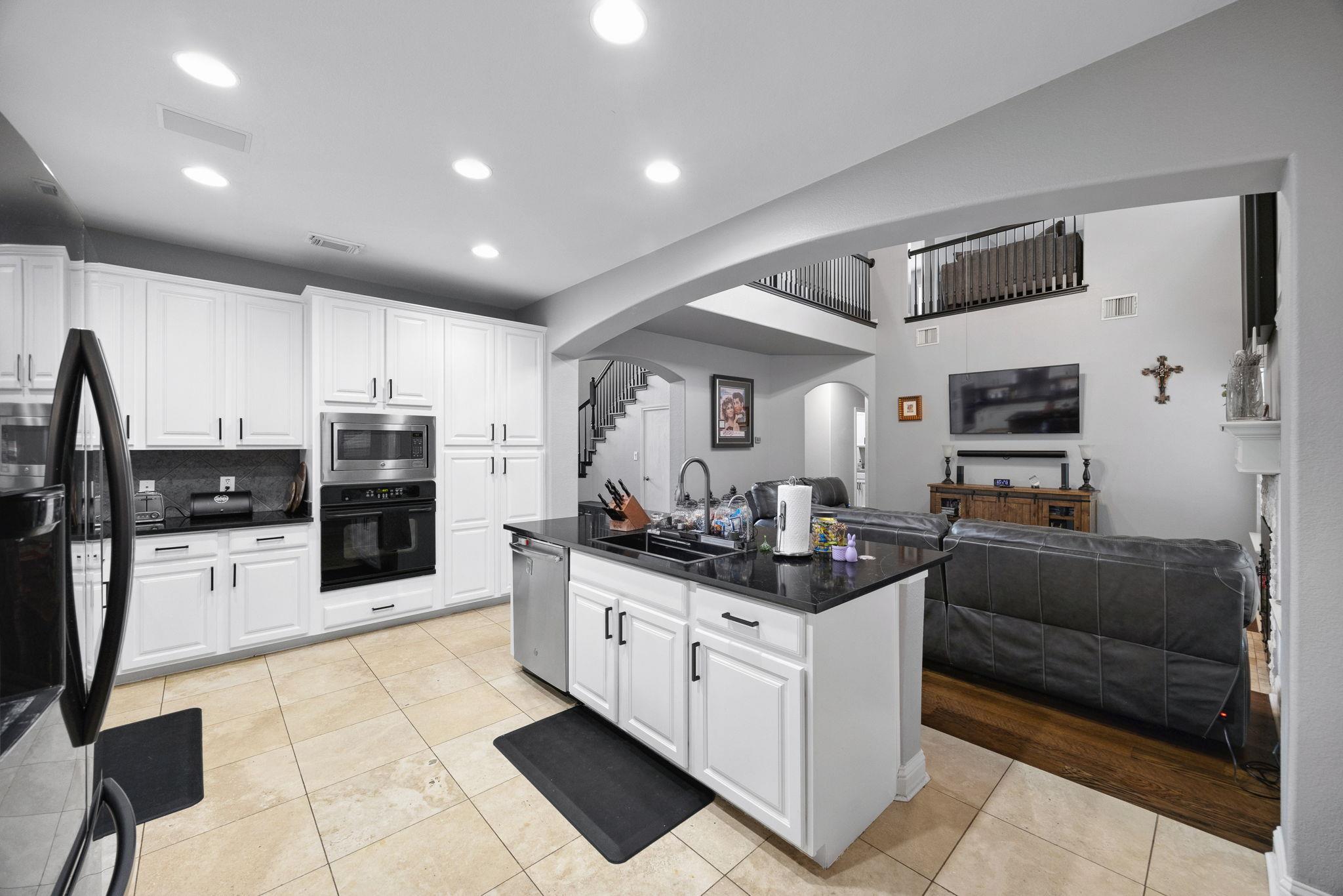 15413 Echo Hills Dr, Austin, TX 78717