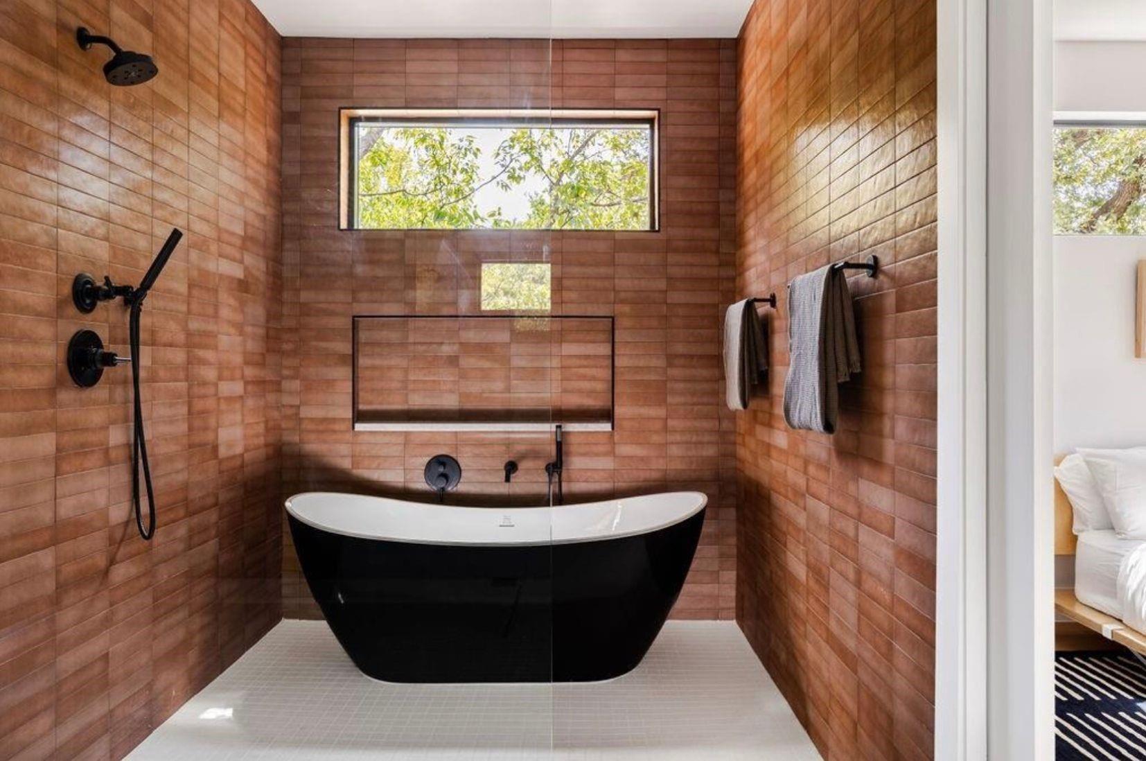 1311 Deloney St, Austin, TX 78721