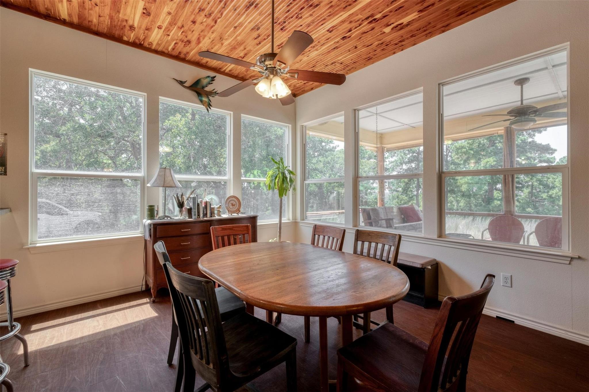 234 Sandy Rd, Rosanky, TX 78953