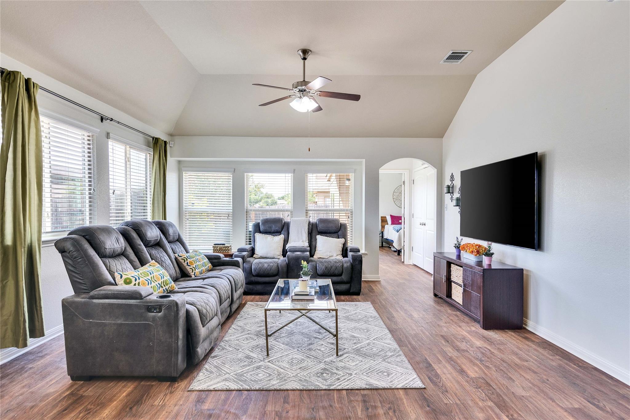 814 Hatton Hill Ct, Austin, TX 78725