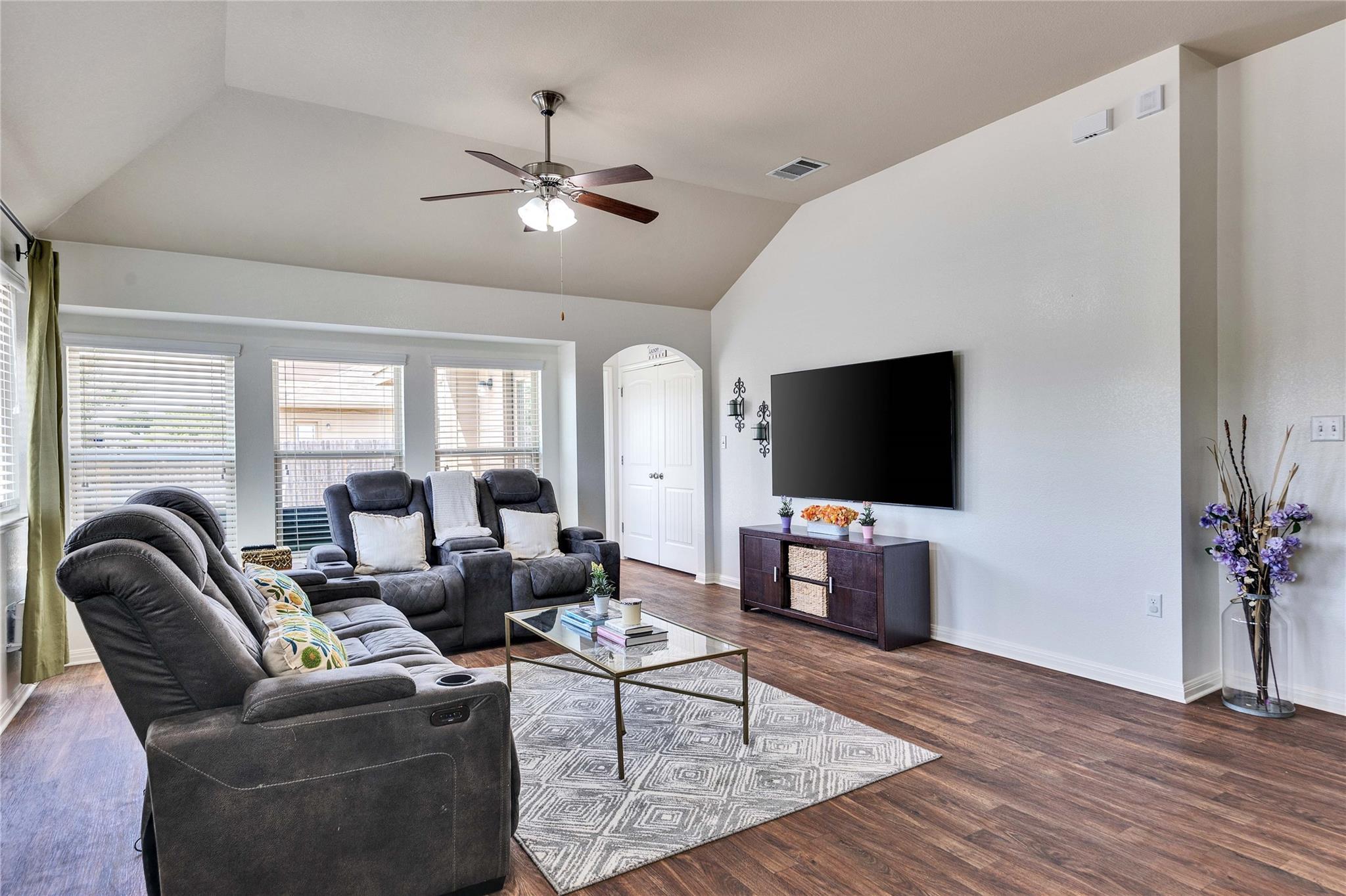 814 Hatton Hill Ct, Austin, TX 78725