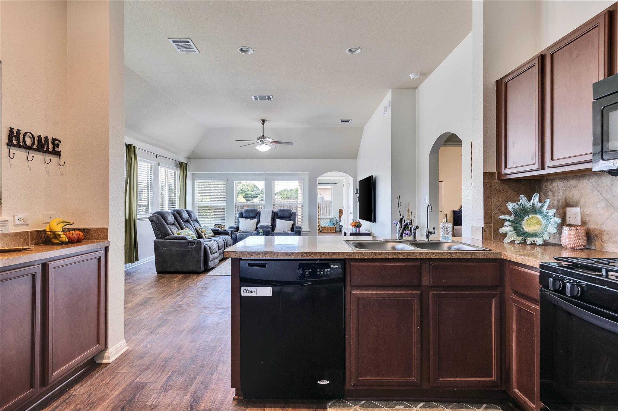 814 Hatton Hill Ct, Austin, TX 78725