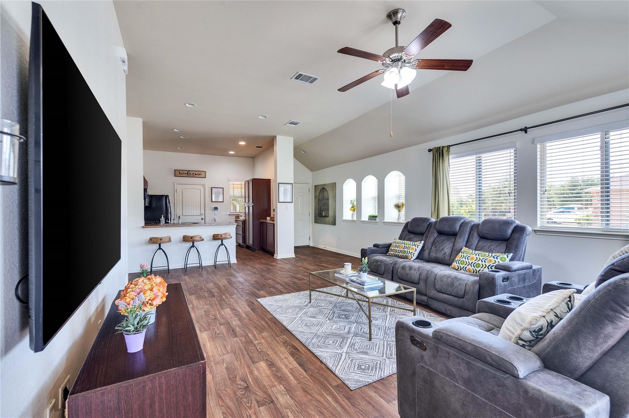 814 Hatton Hill Ct, Austin, TX 78725