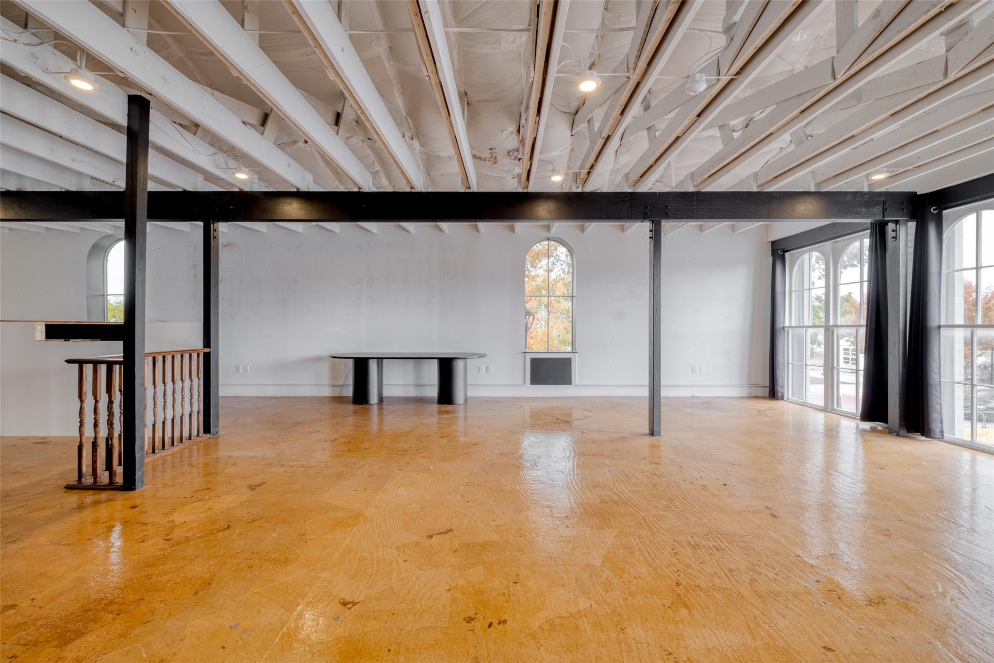 117 East St, Hutto, TX 78634