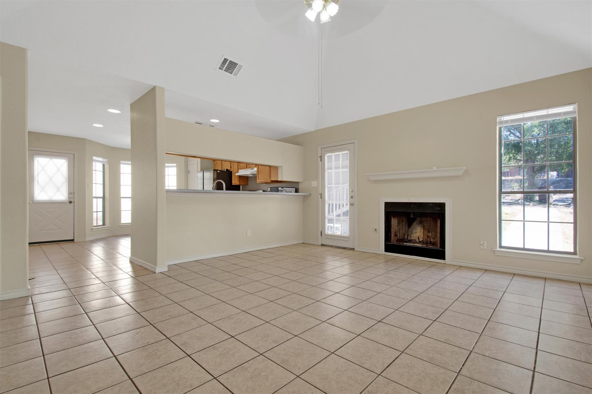 2016 Castle Gate Cir, San Marcos, TX 78666