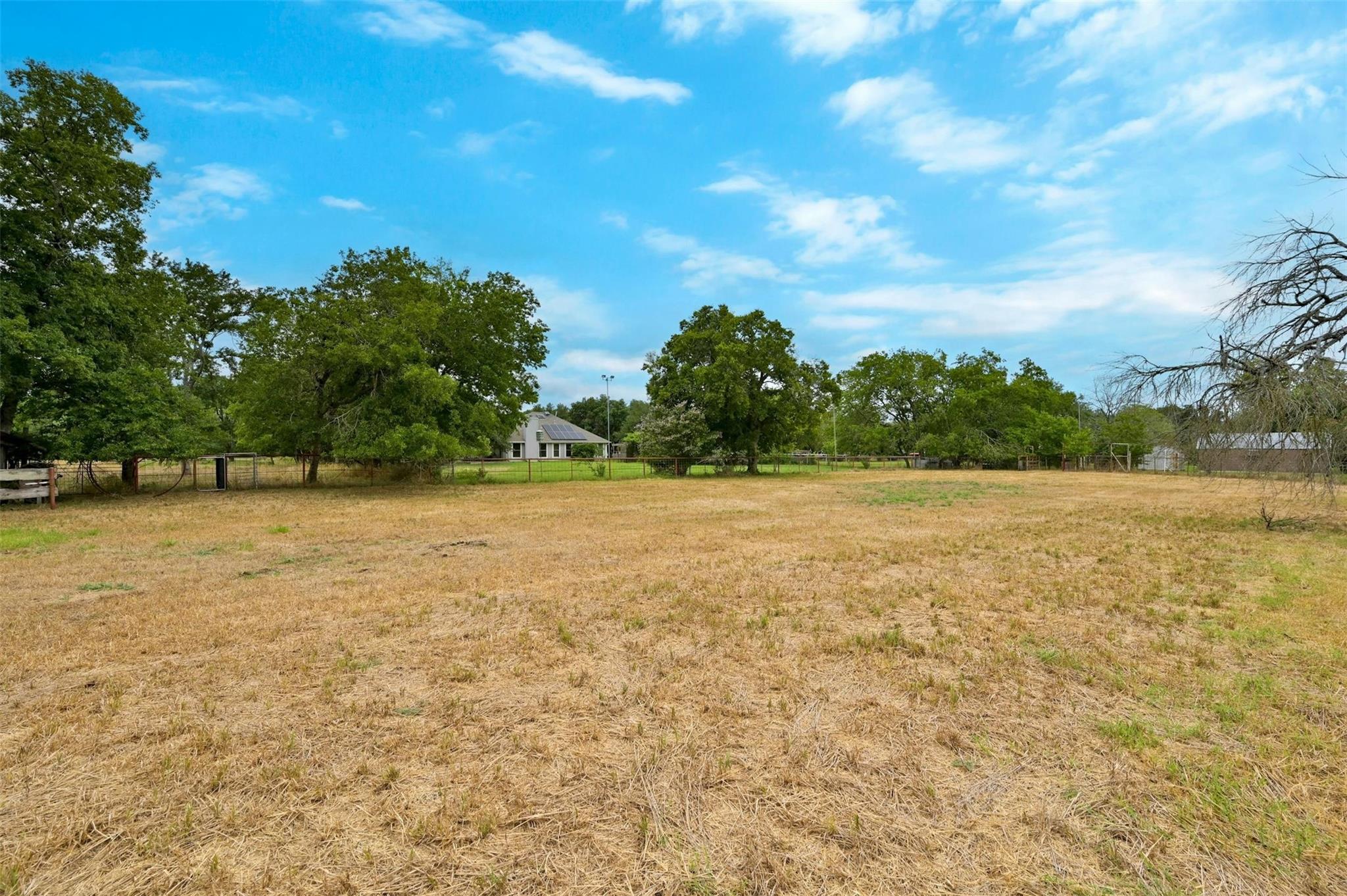 20 Pillow Rd, Sunset Valley, TX 78745
