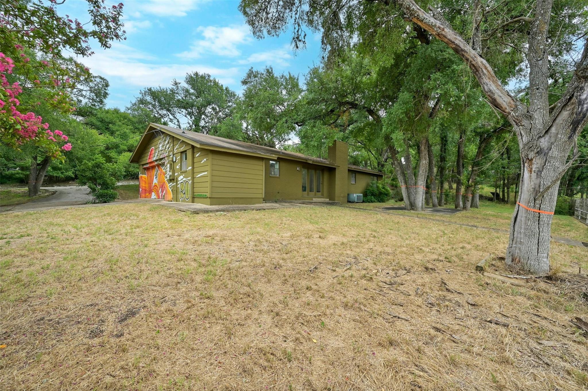 20 Pillow Rd, Sunset Valley, TX 78745