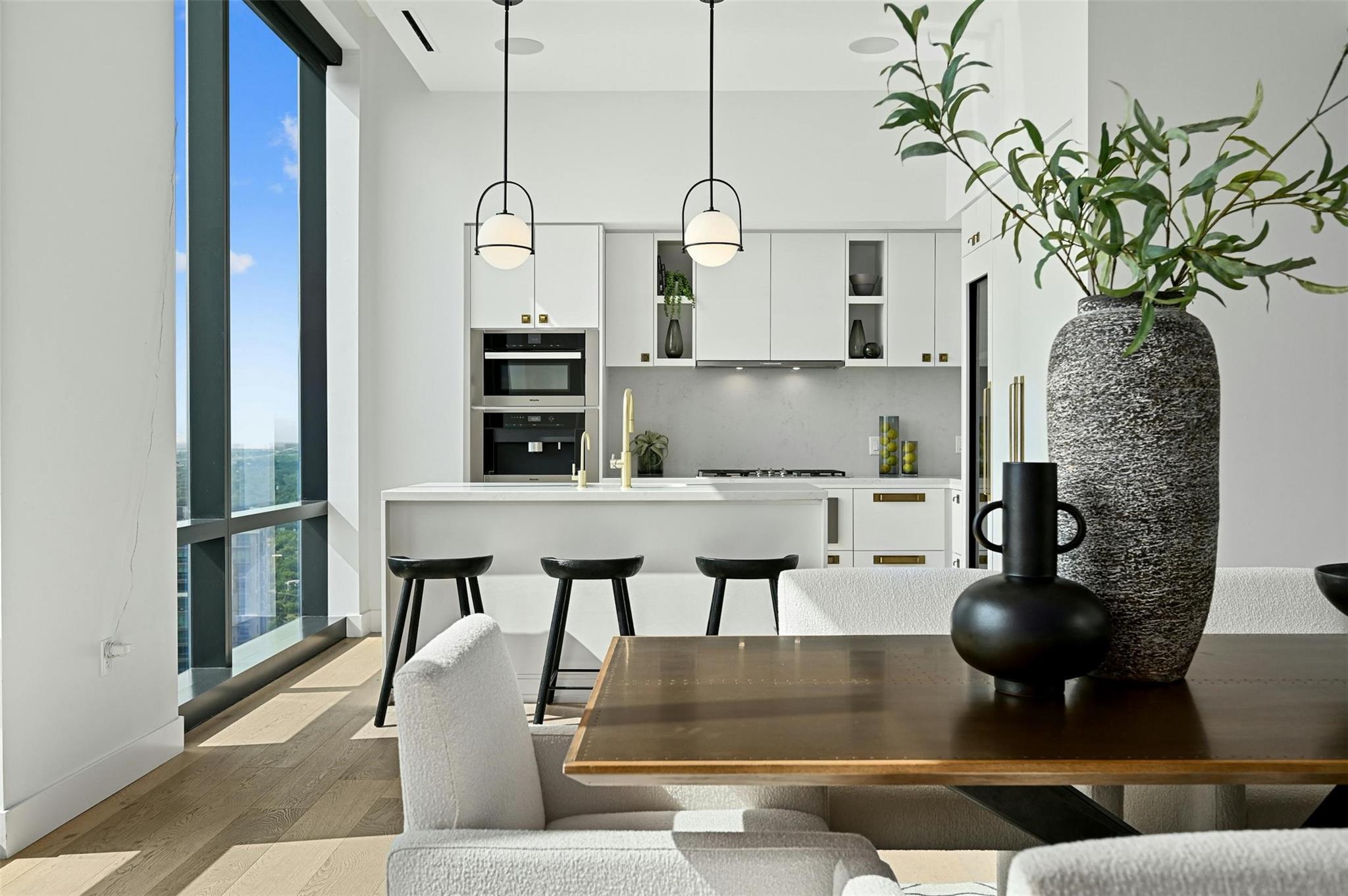 70 Rainey St # 3203, Austin, TX 78701