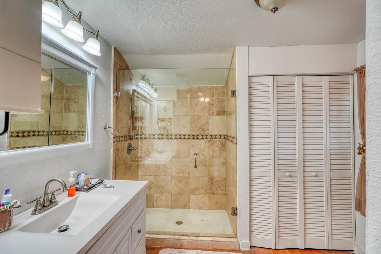 12222 N FM 487, Buckholts, TX 76518