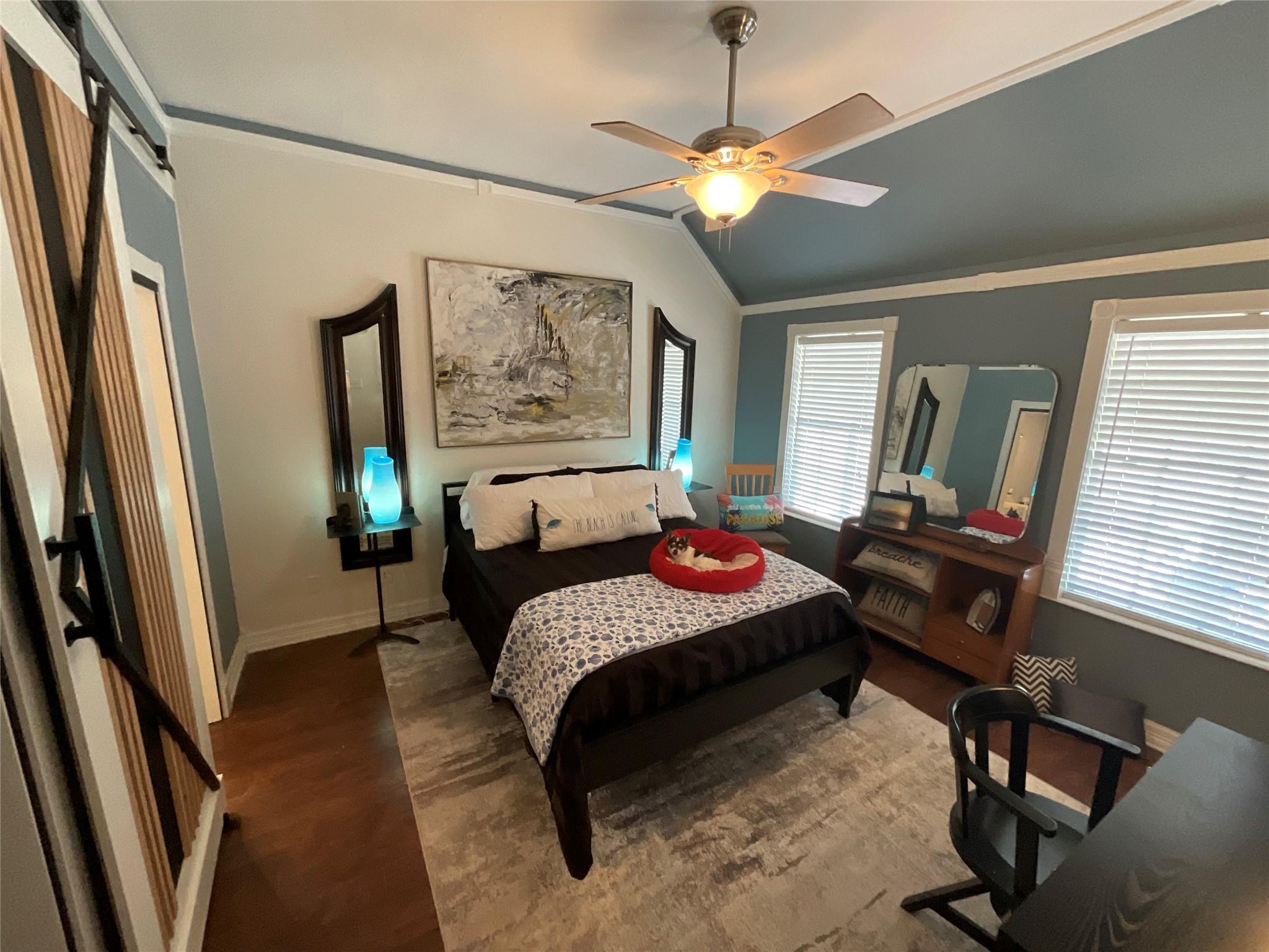 322-342 Whispering Woods Dr, Rockport, TX 78382