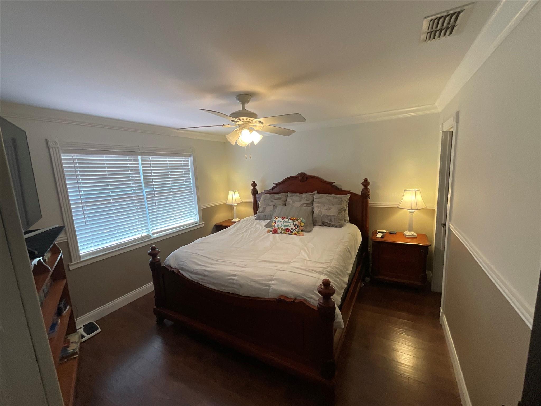 322-342 Whispering Woods Dr, Rockport, TX 78382