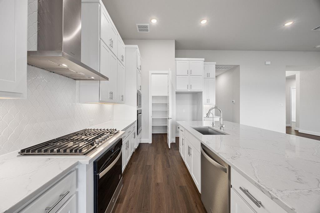 1220 Stormy Dr, Georgetown, TX 78628