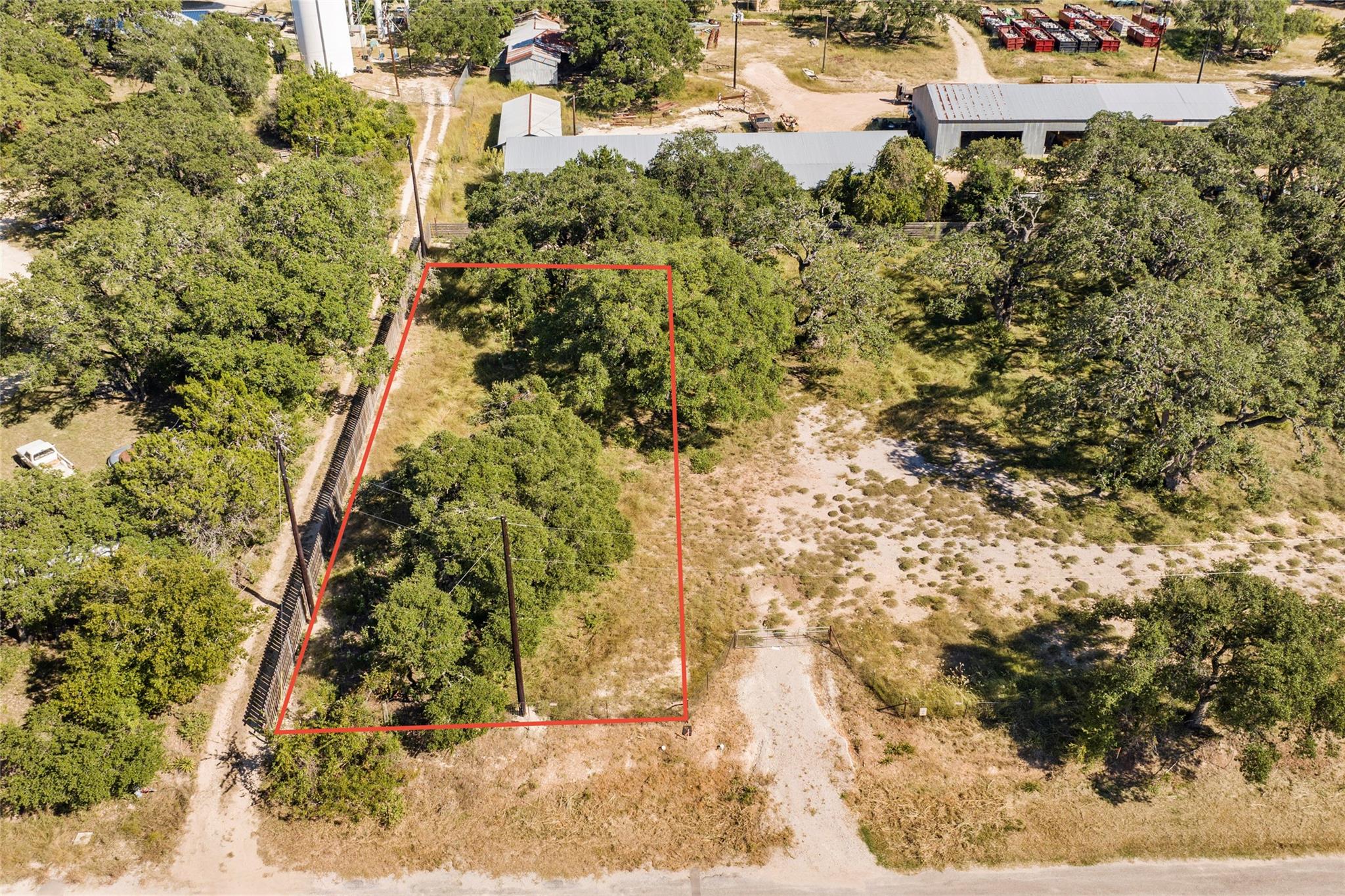 1420 Greenlawn Pkwy, Blanco, TX 88606
