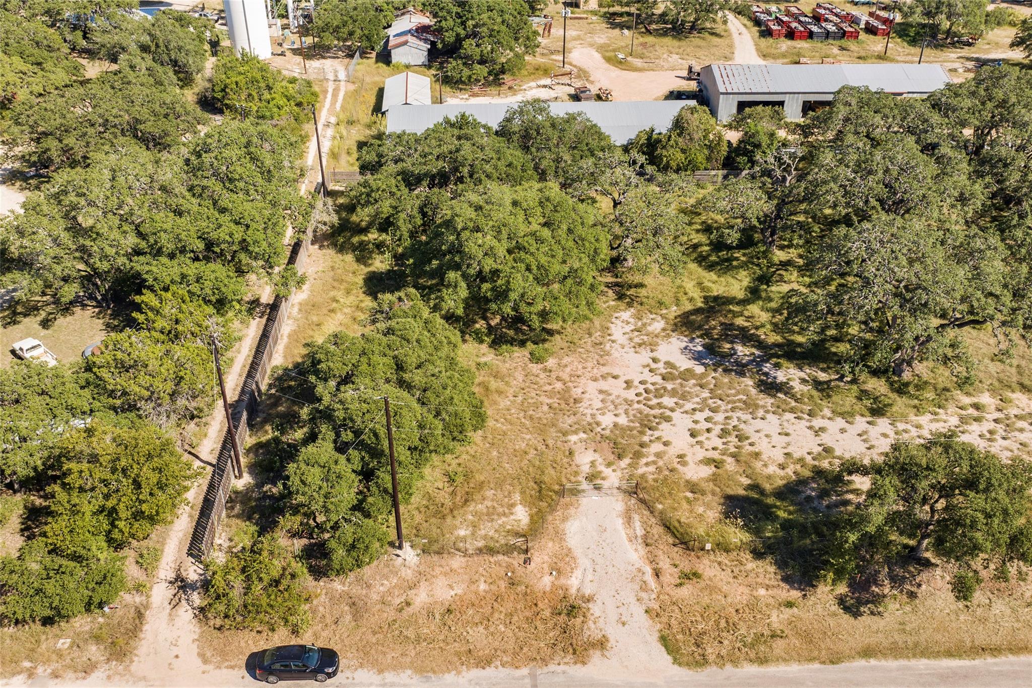 1420 Greenlawn Pkwy, Blanco, TX 88606
