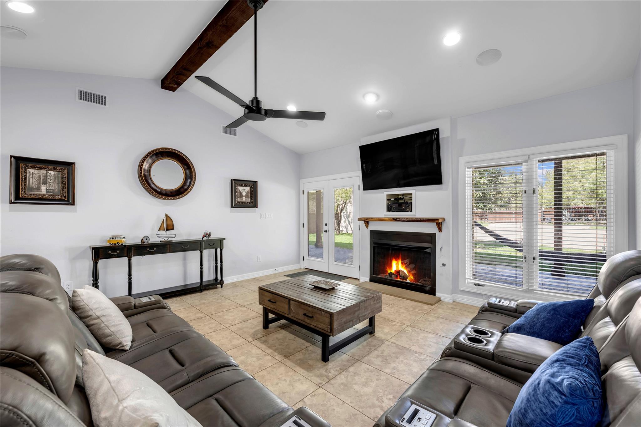 1303 Prarie Creek Dr, Granite Shoals, TX 78654