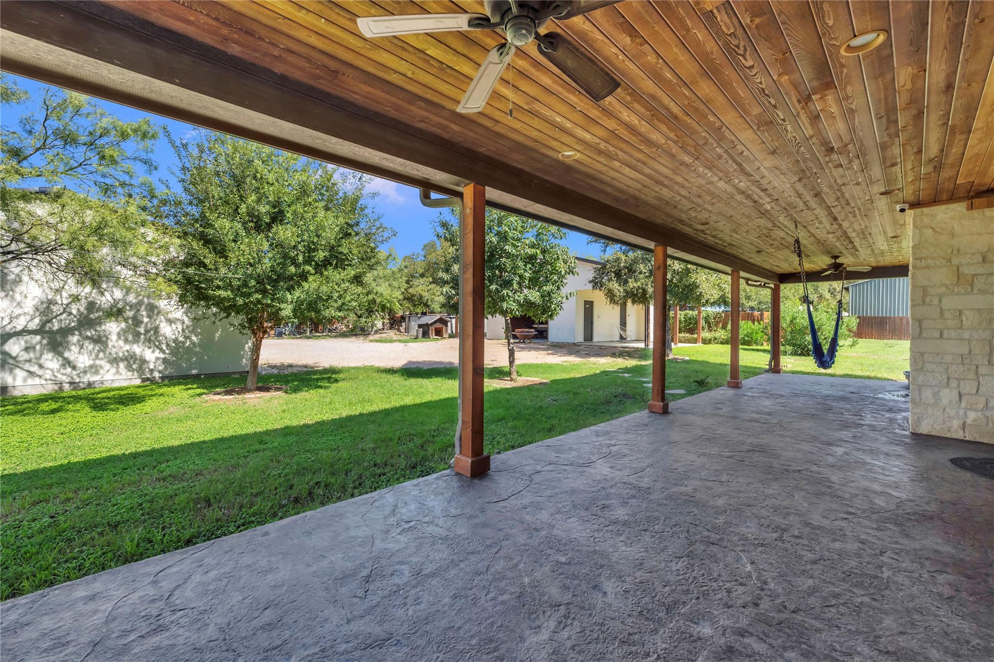 1303 Prarie Creek Dr, Granite Shoals, TX 78654