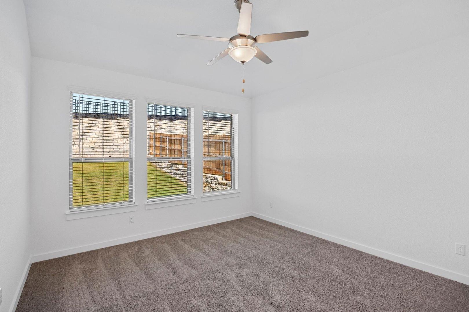 8006 Shining Flor Run, Lago Vista, TX 78645