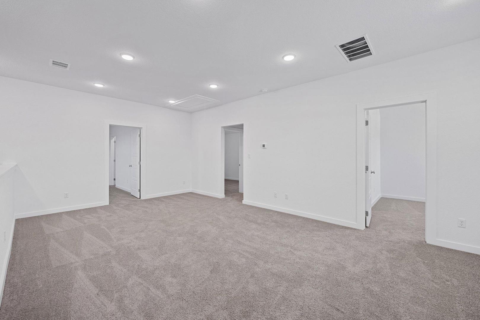 8006 Shining Flor Run, Lago Vista, TX 78645