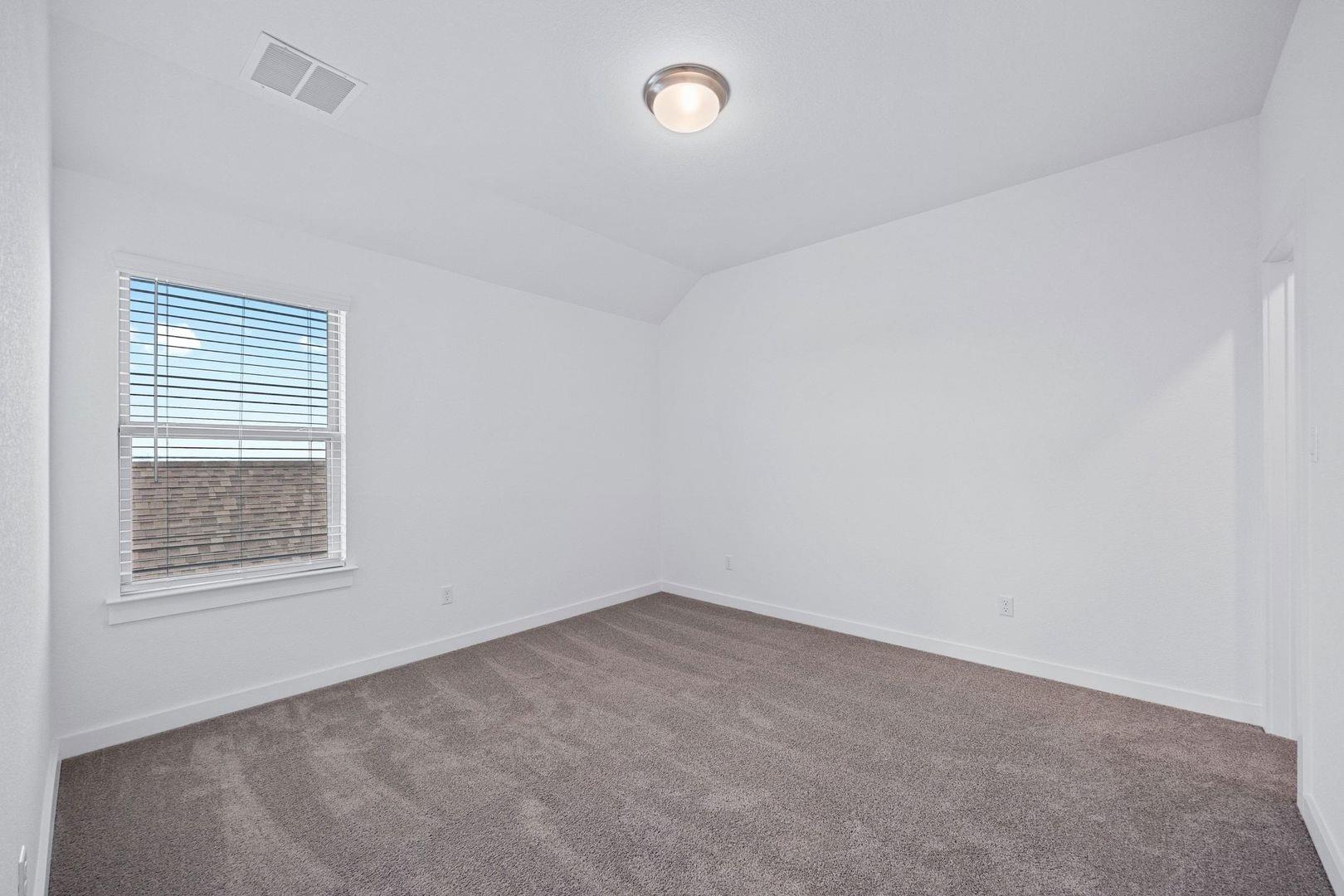 8006 Shining Flor Run, Lago Vista, TX 78645