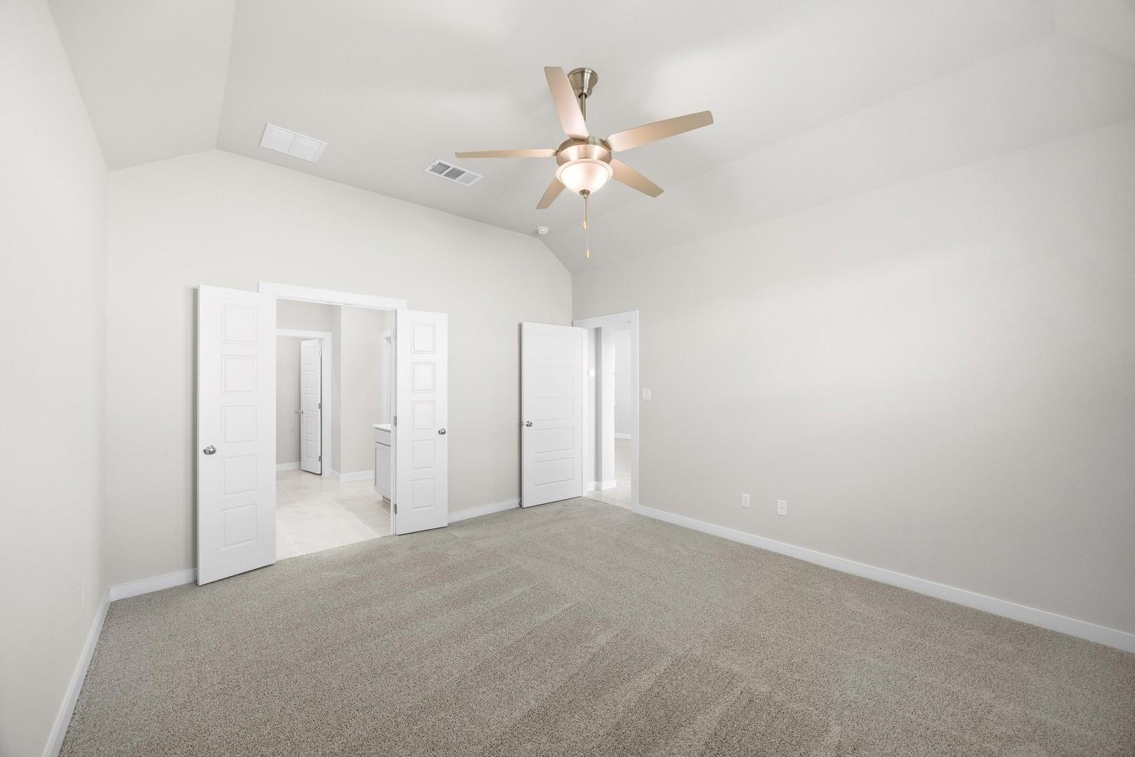 8010 Shining Flor Run, Lago Vista, TX 78645