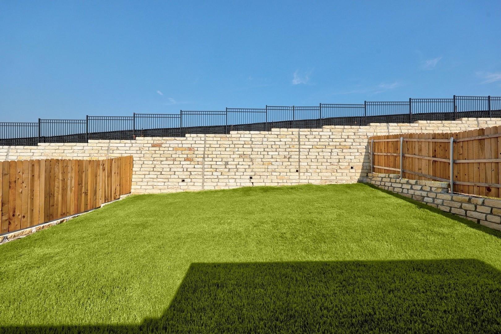 8010 Shining Flor Run, Lago Vista, TX 78645