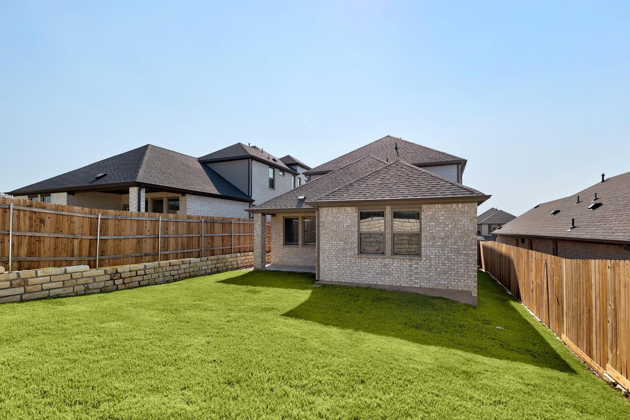 8014 Shining Flor Run, Lago Vista, TX 78645