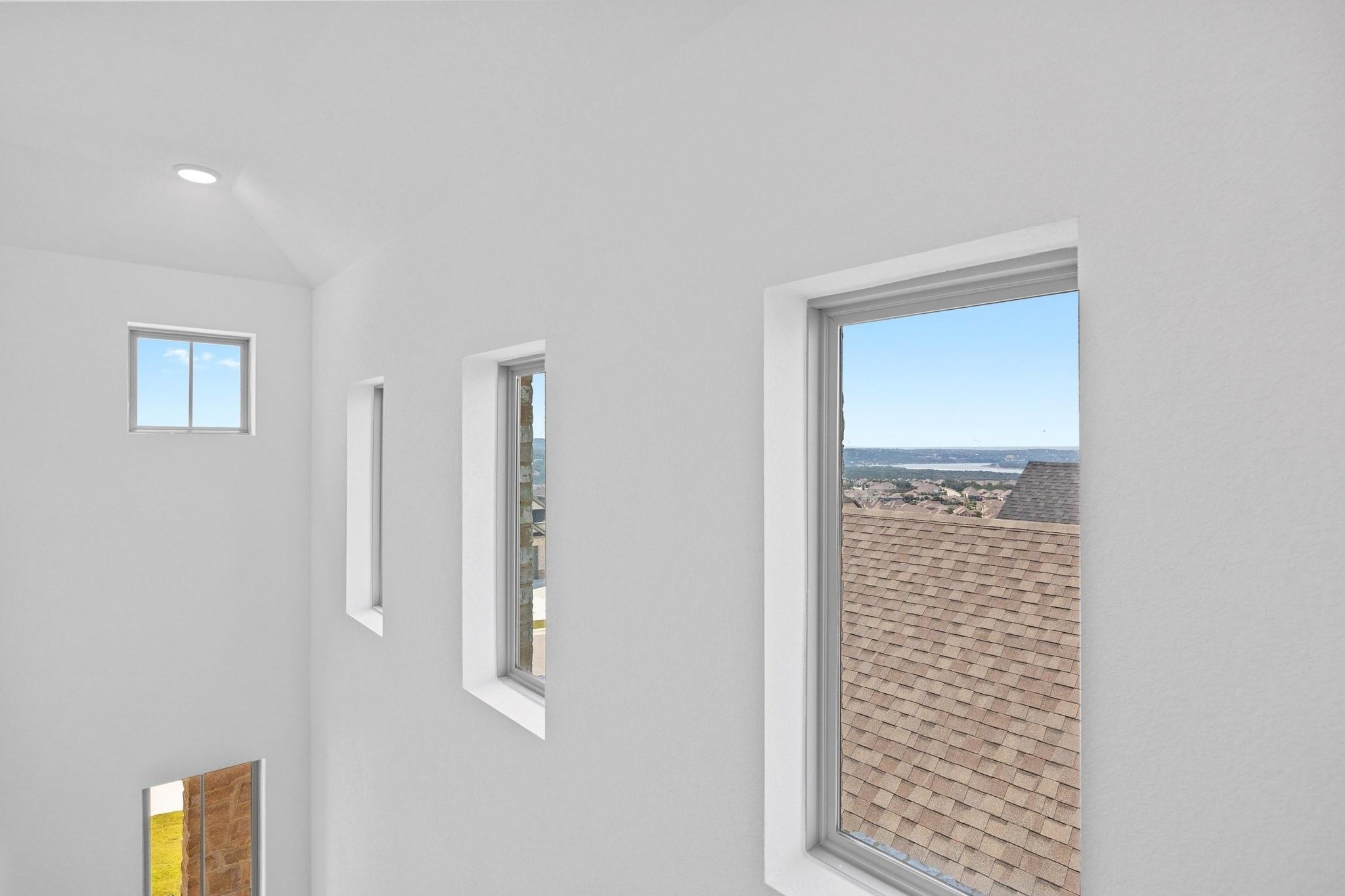 8014 Shining Flor Run, Lago Vista, TX 78645