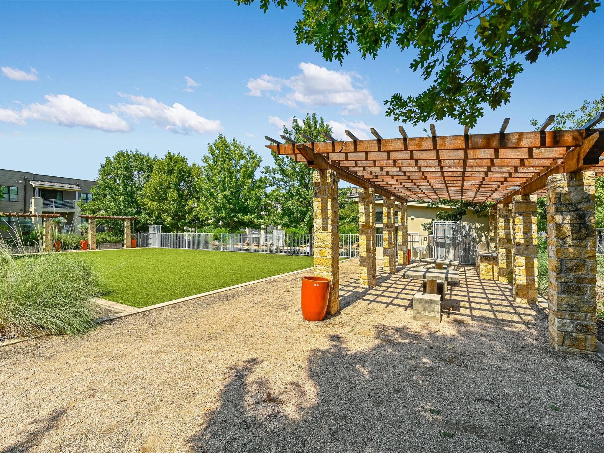 2800 Treble Ln # 831, Austin, TX 78704