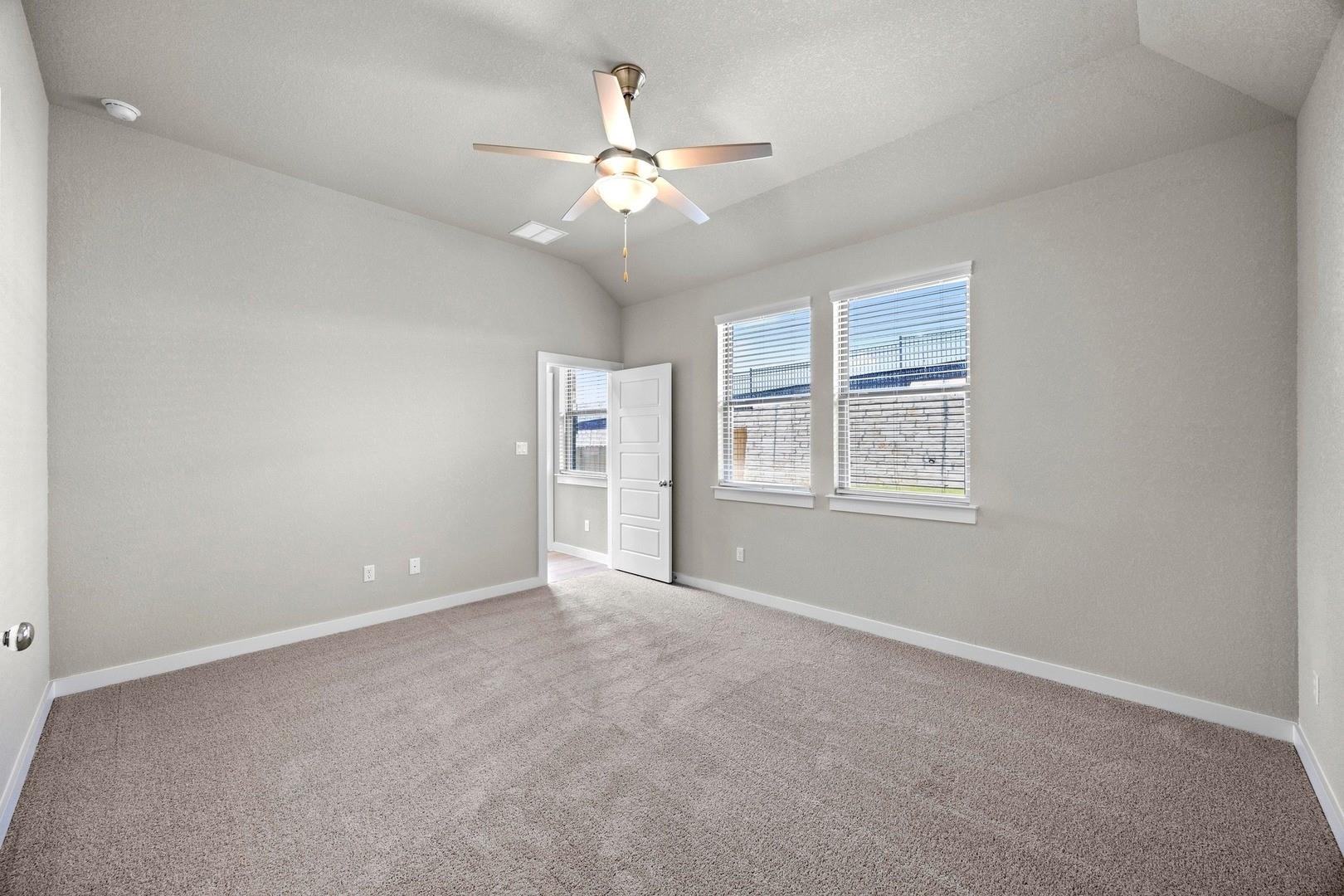 8012 Shining Flor Run, Lago Vista, TX 78645