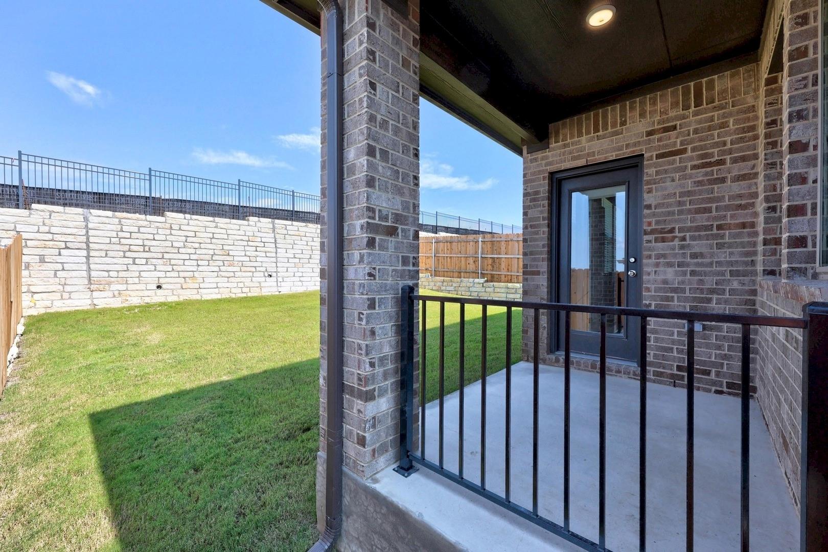 8012 Shining Flor Run, Lago Vista, TX 78645