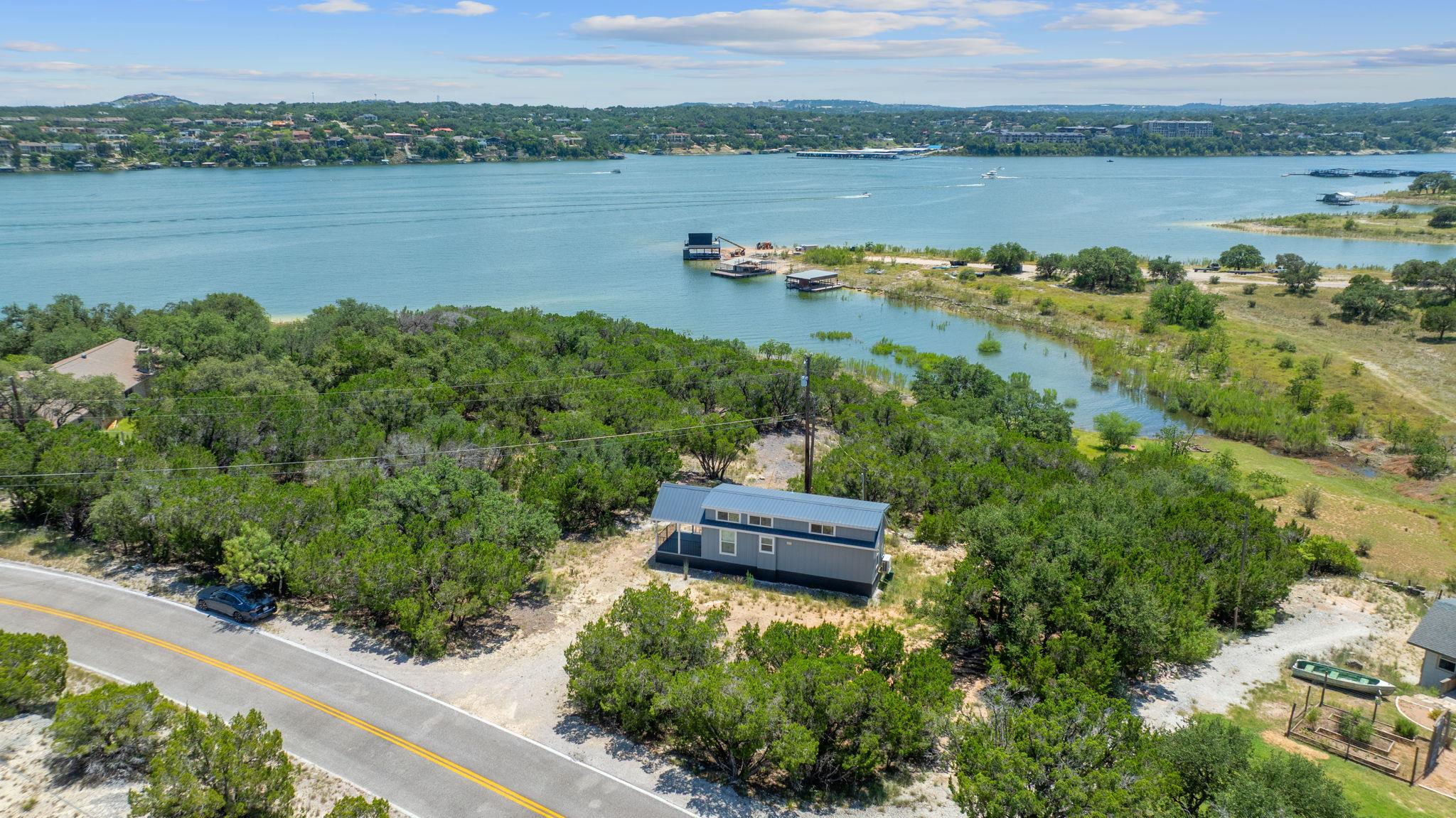 635 Ivean Pearson Rd, Lago Vista, TX 78645