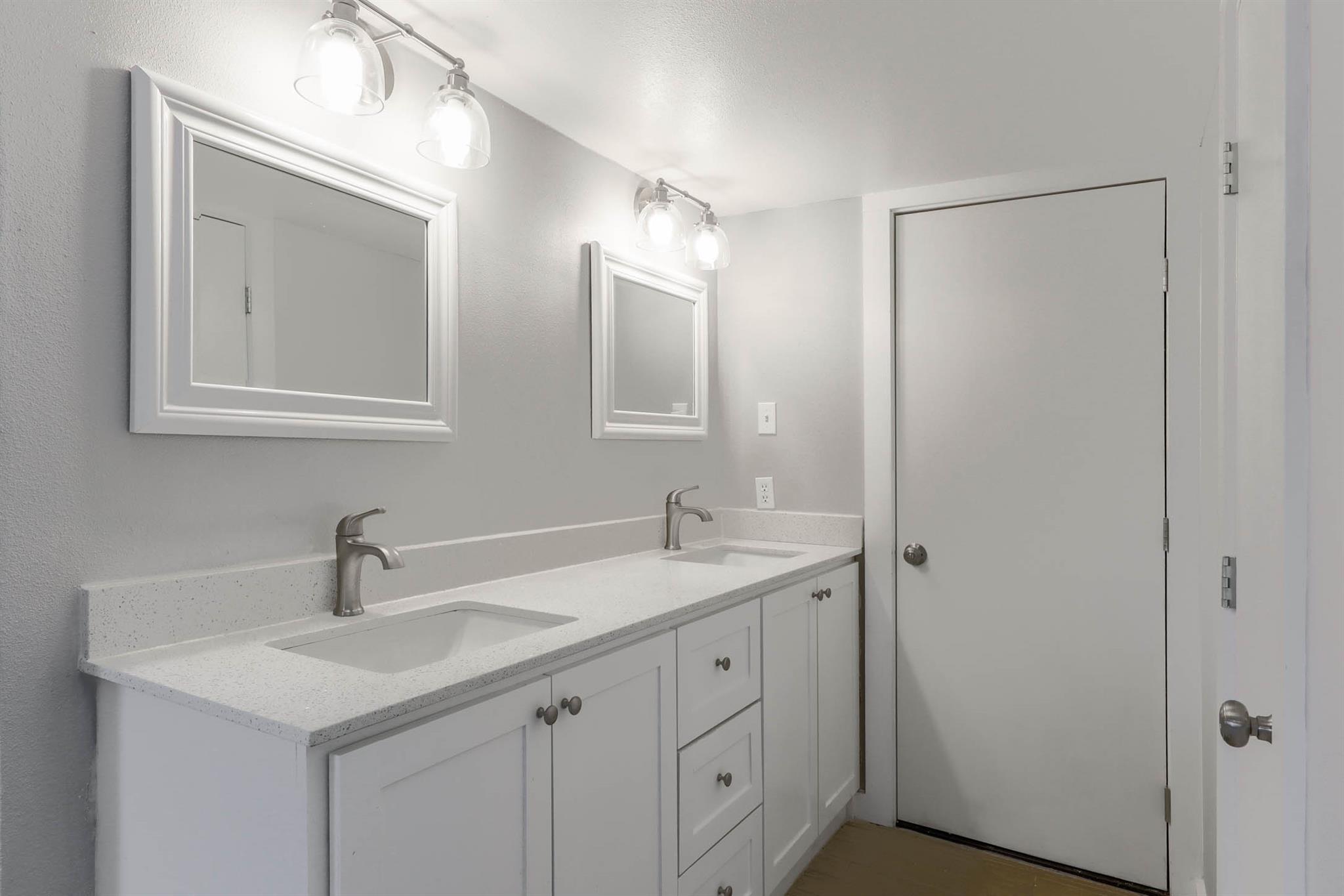 1600 West Ave # 25, Austin, TX 78701