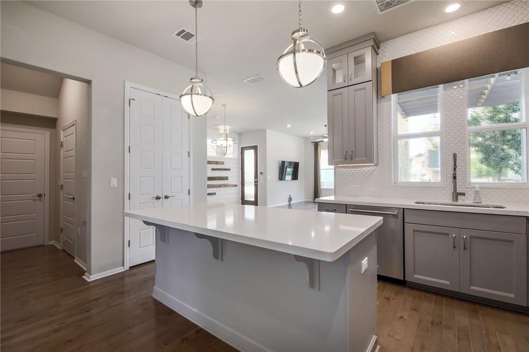 10303 Oldham Cv, Austin, TX 78717