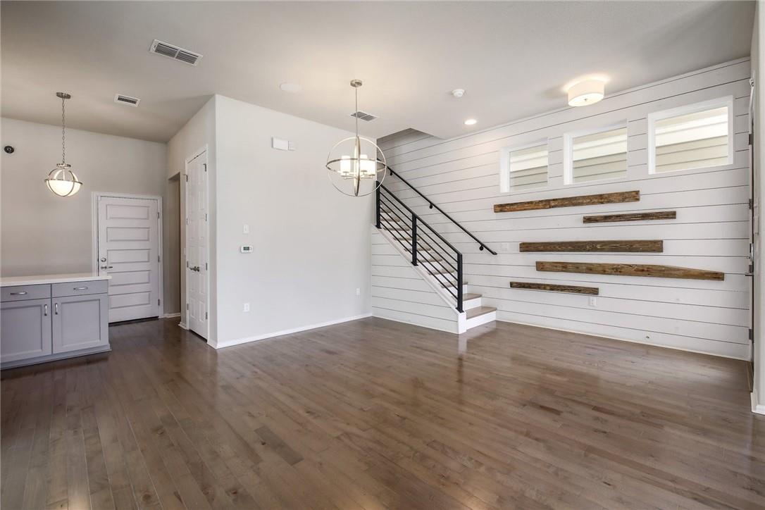 10303 Oldham Cv, Austin, TX 78717