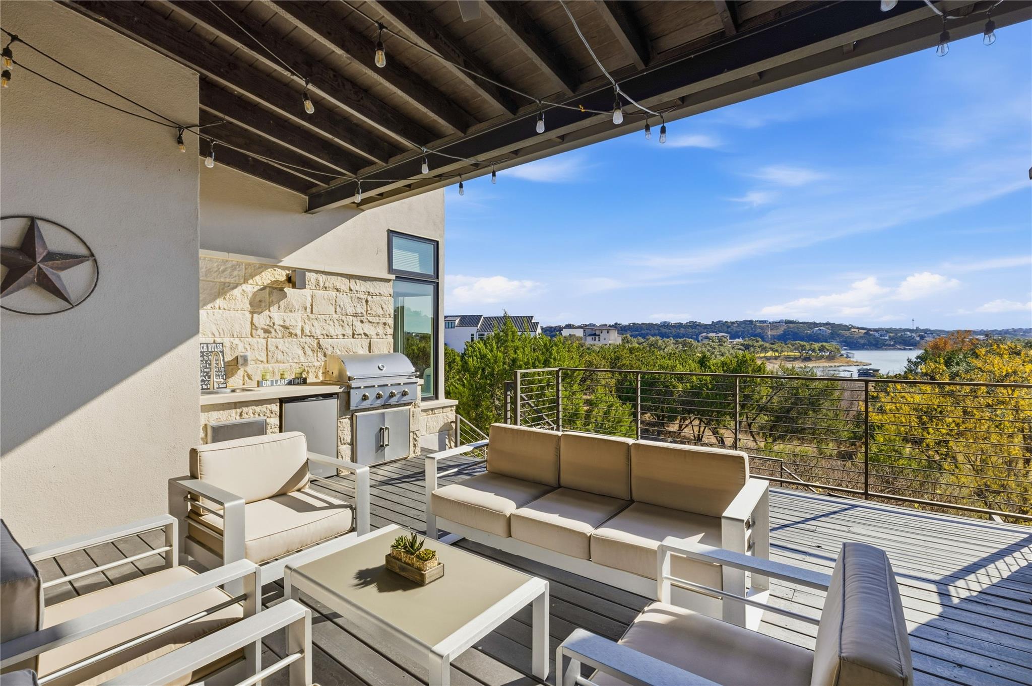 18612 Flying J Blvd, Spicewood, TX 78669