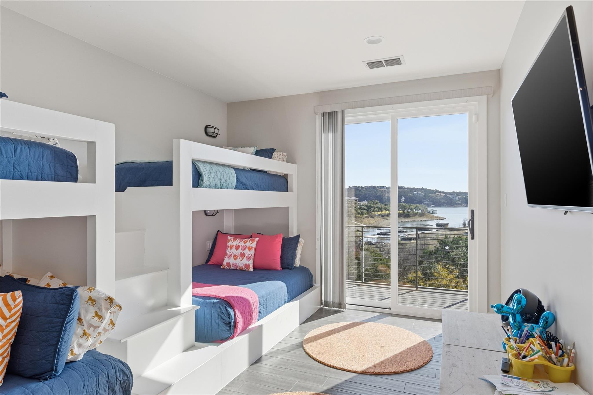 18612 Flying J Blvd, Spicewood, TX 78669