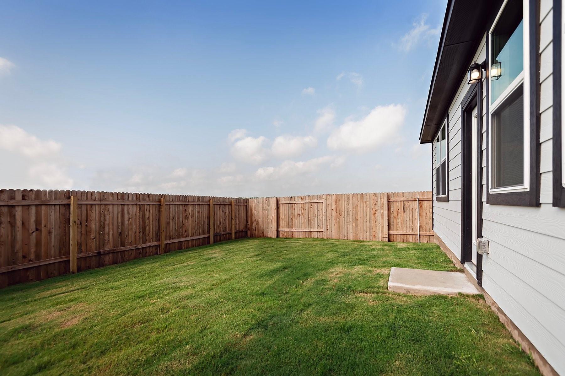 217 Alcatraz Loop, Jarrell, TX 76537