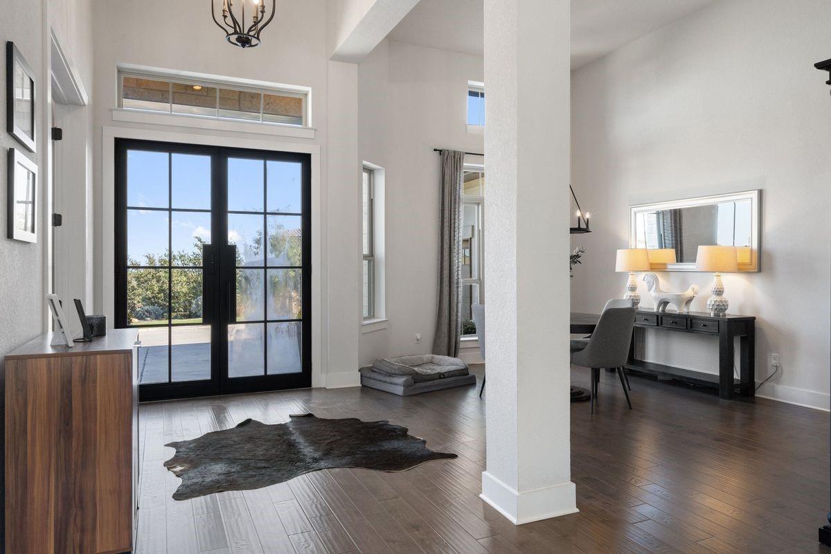 1107 Crestone Stream Strm, Lakeway, TX 78738