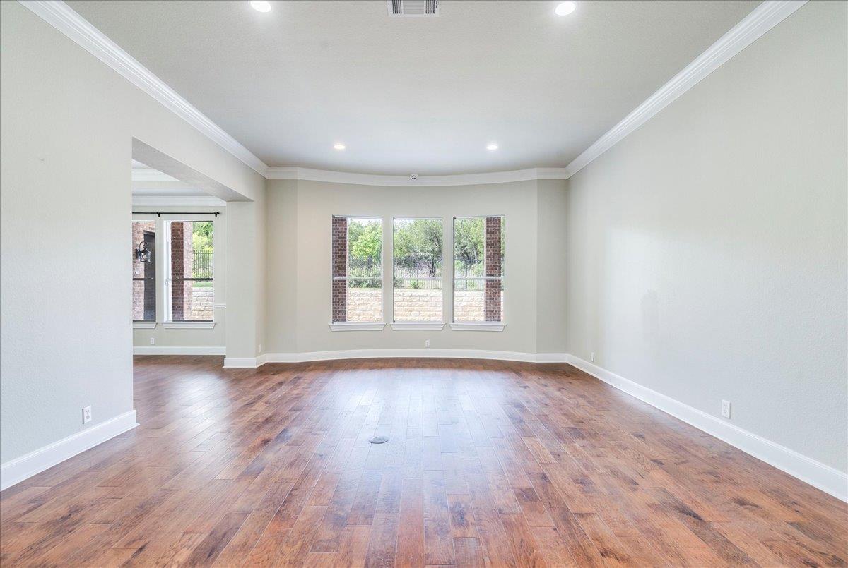 175 Blazing Star Dr, Austin, TX 78737