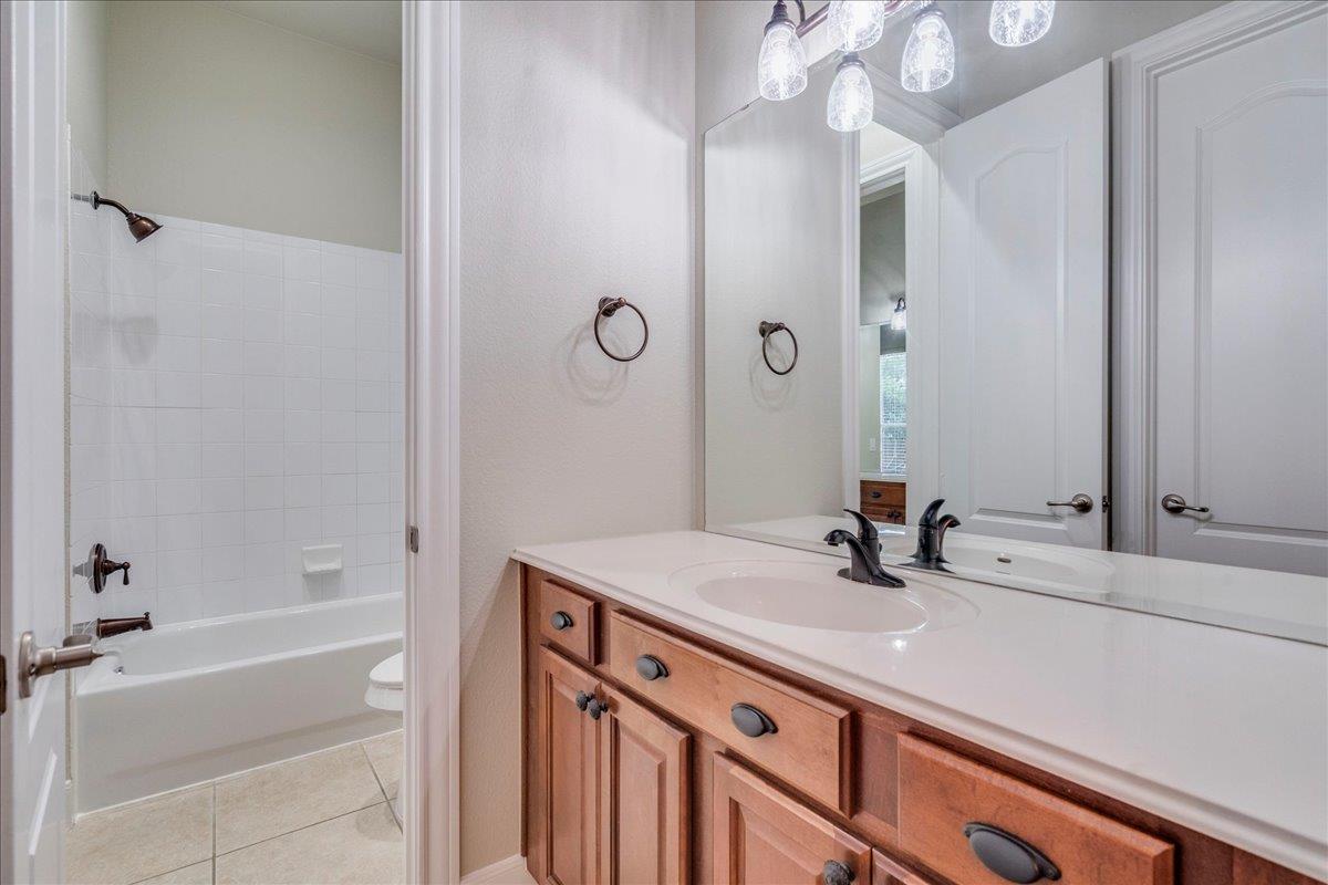 175 Blazing Star Dr, Austin, TX 78737